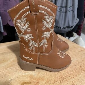 Bebe toddler girls boots, super cute and clean